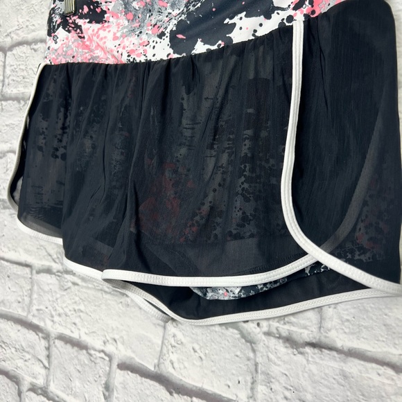 Fabletics Shorts Fabletics Black Renata Shorts XS - Picture 3 of 6